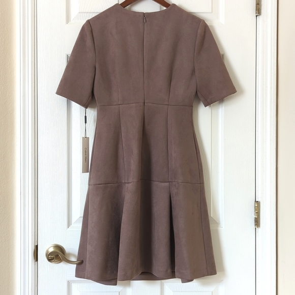 Calvin Klein Faux Suede Round Neck Short Sleeve Pleated A-Line Mini Dress Gray 6 - Picture 10 of 13